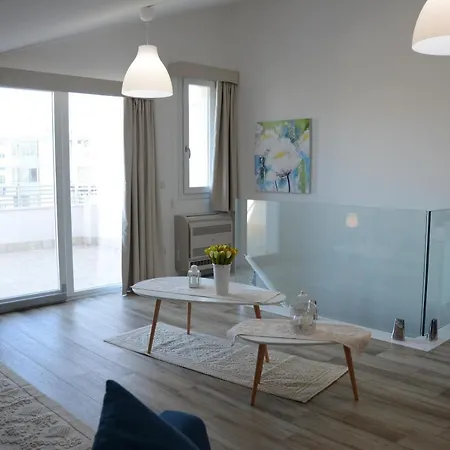Attico Maris 104 A Due Passi Dalla Free Wi Fi Vakantiehuis *